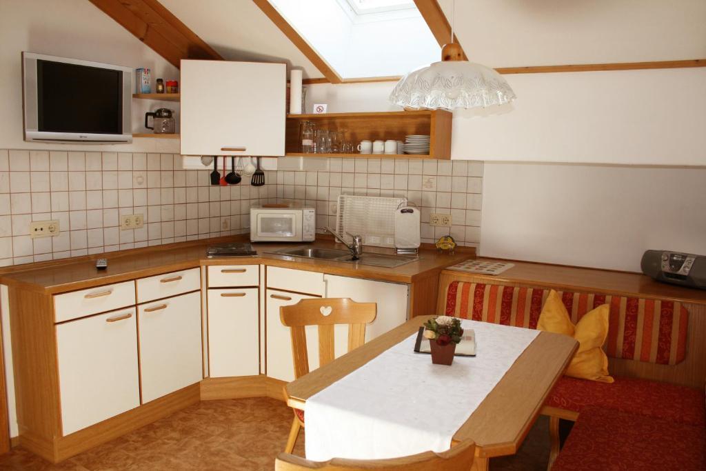 Apartments Haus Huber Mühlbach am Hochkönig Szoba fotó